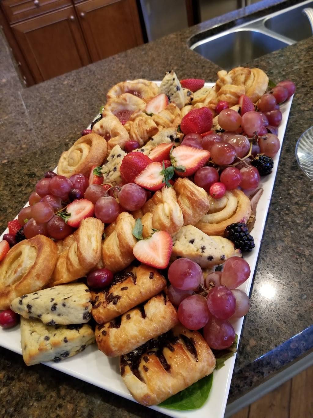 Vesh Catering | restaurant | 7924 Melogold Cir, Land O Lakes, FL 34637, USA | 8135170707 OR +1 813-517-0707