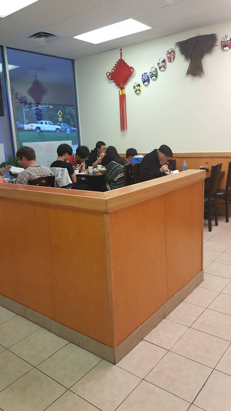 Asian Kitchen | restaurant | 270 Tarentum Bridge Rd, New Kensington, PA 15068, USA | 7243391888 OR +1 724-339-1888