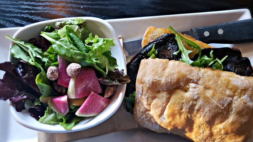 The State | restaurant | 4754, 22 E State St, Redlands, CA 92373, USA | 9097932777 OR +1 909-793-2777