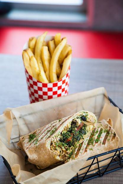 Zio Gio | restaurant | 3901 Veteran Hwy, Levittown, PA 19056, USA | 2675833575 OR +1 267-583-3575