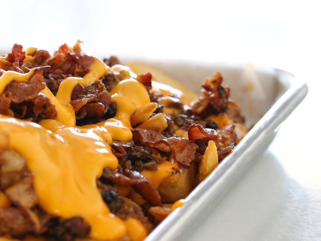 Johnnyss Greek & Burger Bar | restaurant | 4975 S Alma School Rd, Chandler, AZ 85248, USA | 4805341884 OR +1 480-534-1884