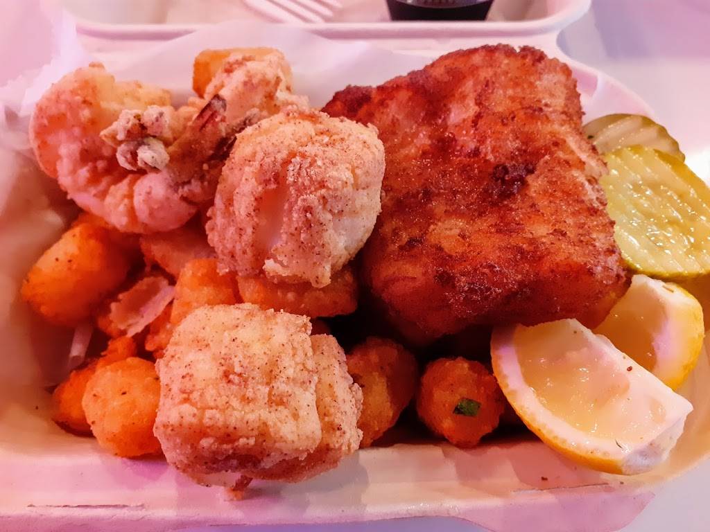 Fulton Landing Seafood Co. | restaurant | 445 Albee Square W, Brooklyn, NY 11201, USA | 9293790088 OR +1 929-379-0088