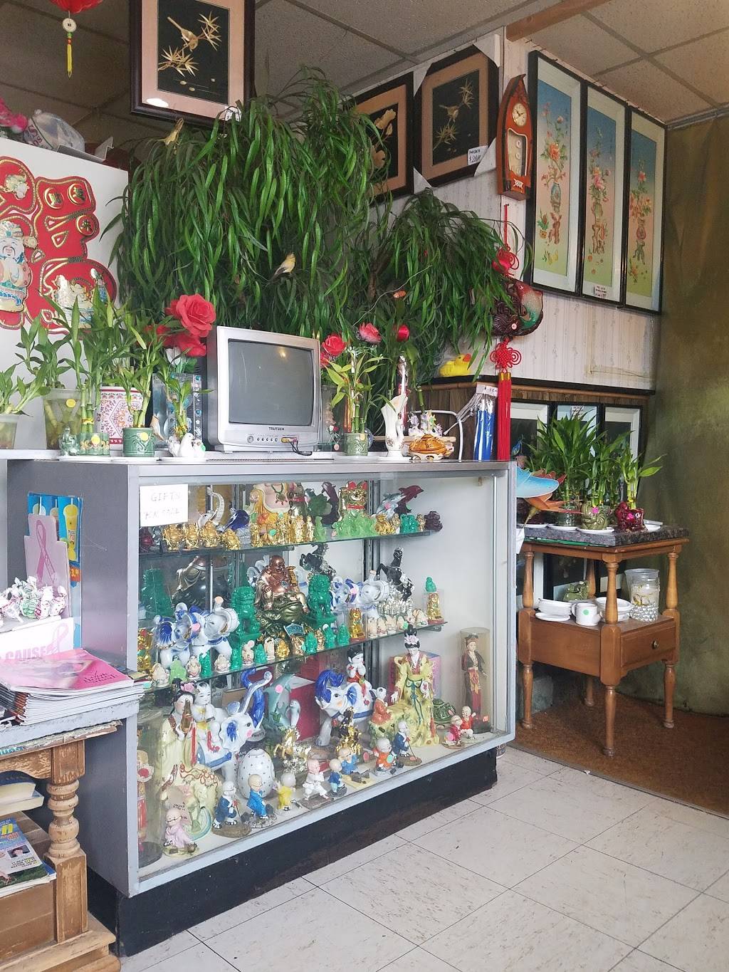 Golden Chef Restaurant | restaurant | 7156 W 84th St, Bridgeview, IL 60455, USA | 7085985555 OR +1 708-598-5555