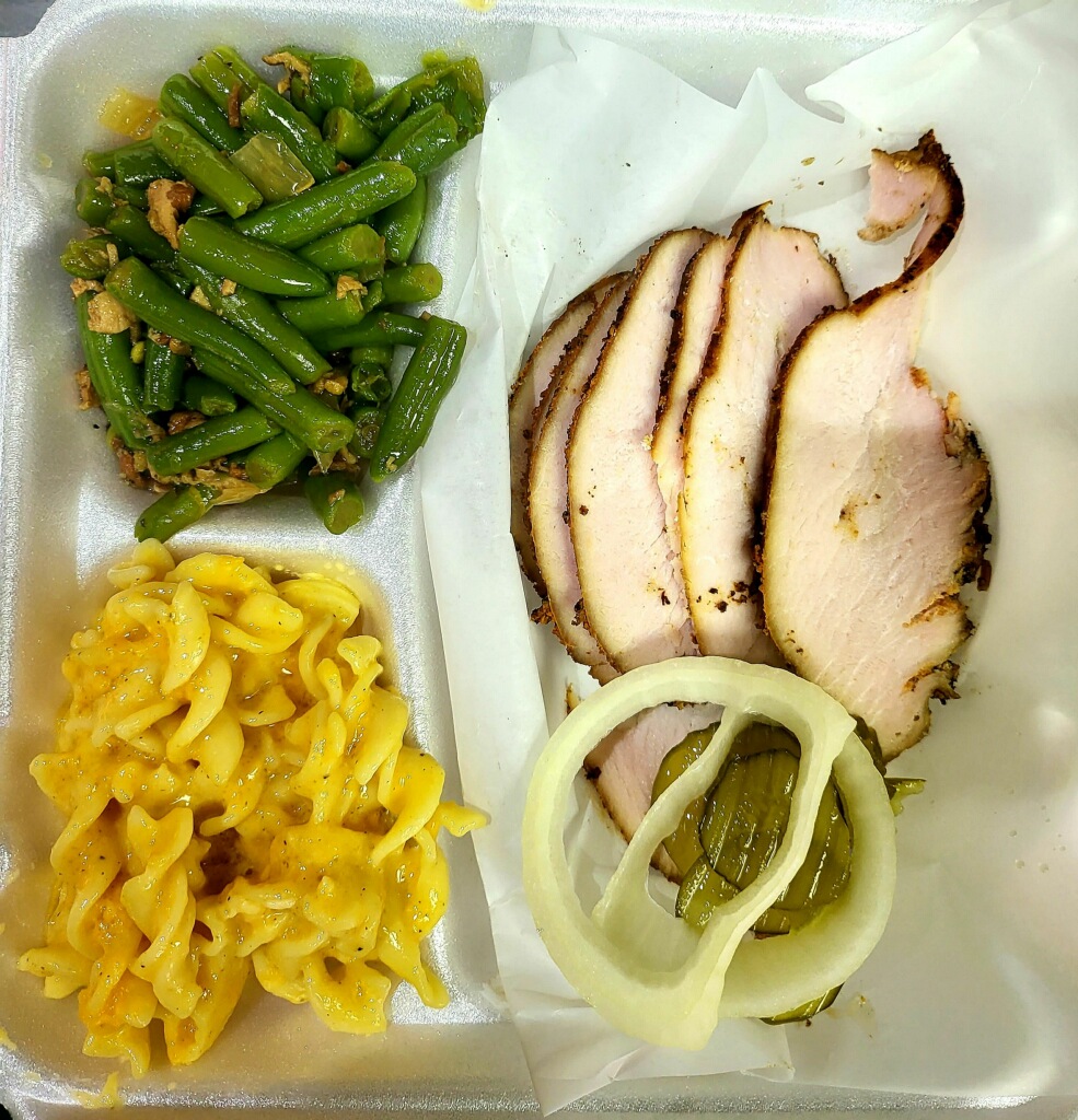 Big Freds BBQ | restaurant | 15861 I-35 Frontage Rd, Selma, TX 78154, USA | 2107163637 OR +1 210-716-3637