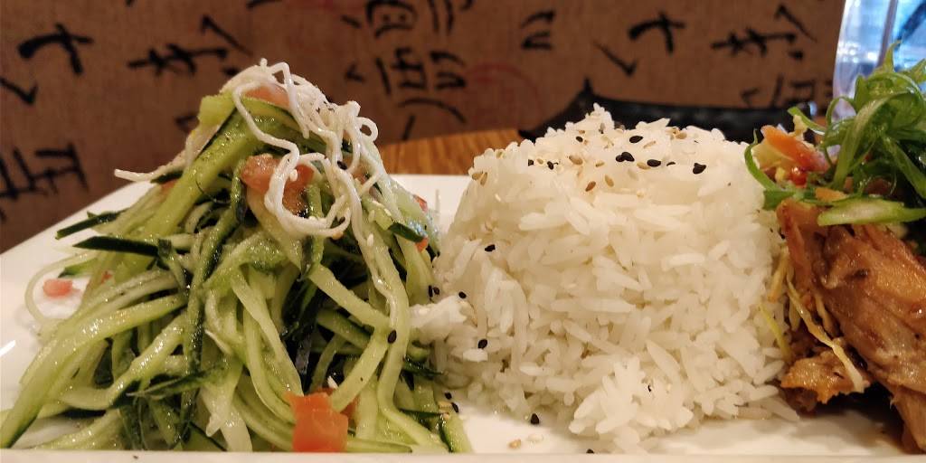 Onos Cafe Sushi and Asian Fusion Cuisine | restaurant | 4154 Bonita Rd, Bonita, CA 91902, USA | 6194706667 OR +1 619-470-6667