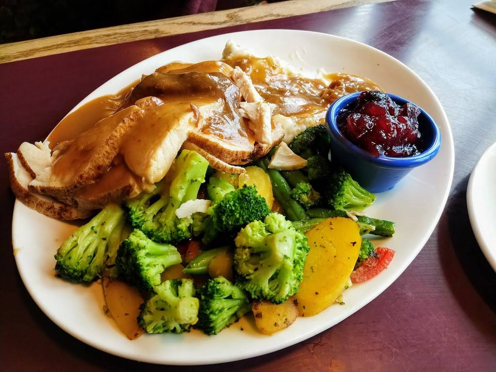 Sharis Cafe and Pies | restaurant | 301 Rohnert Park Expy, Rohnert Park, CA 94928, USA | 7075843601 OR +1 707-584-3601