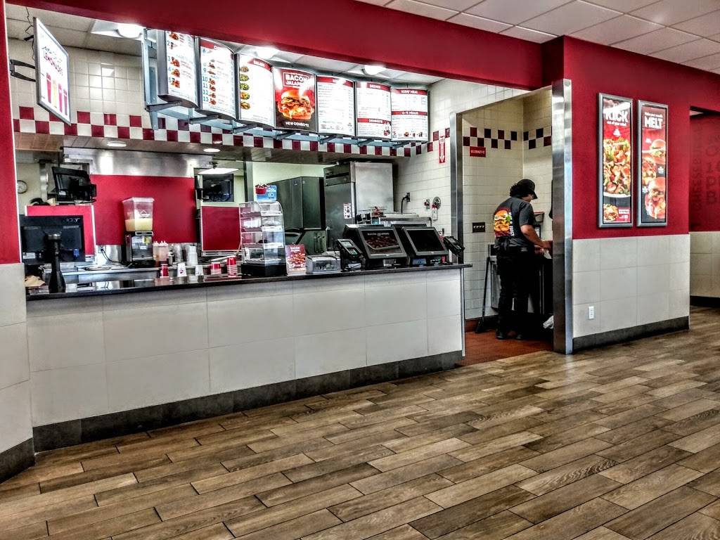 Wendys | restaurant | 3995 S Durango Dr, Las Vegas, NV 89147, USA | 7028389158 OR +1 702-838-9158
