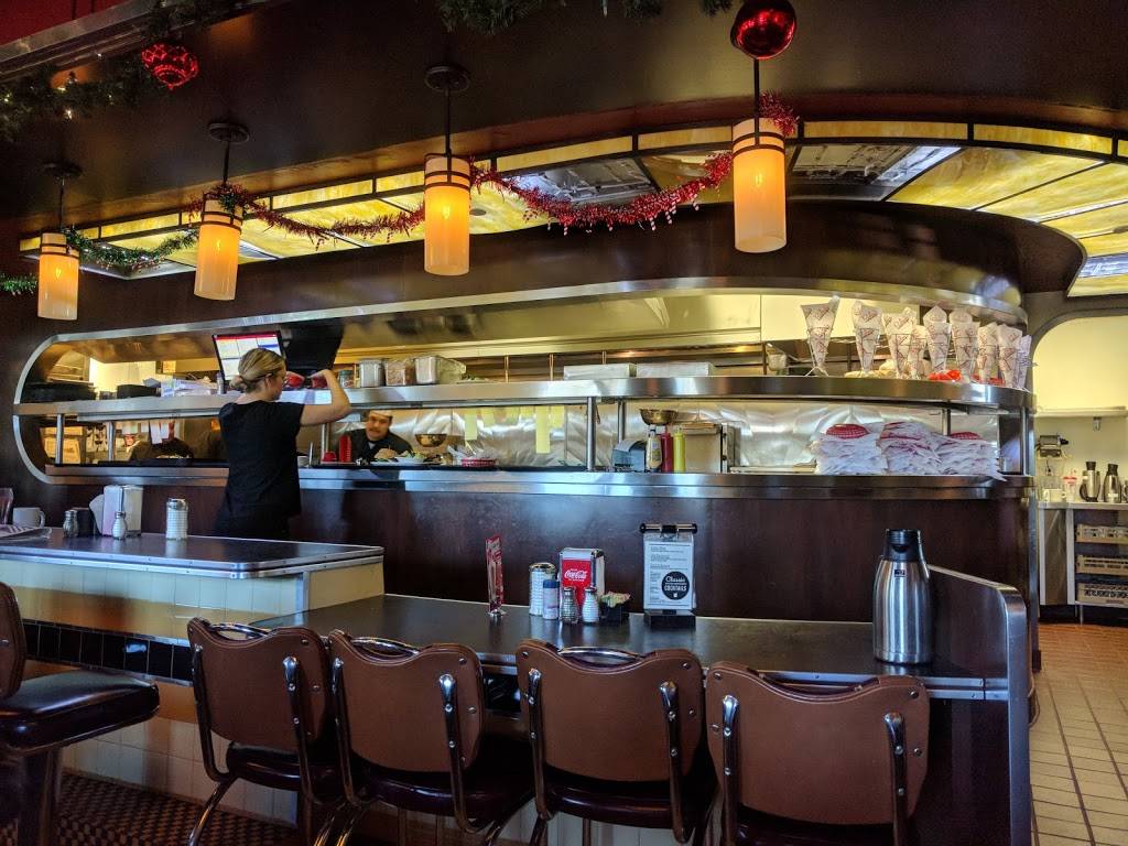 Rubys Diner | restaurant | 186 N. Atchinson St, Orange, CA 92866, USA | 7146397829 OR +1 714-639-7829