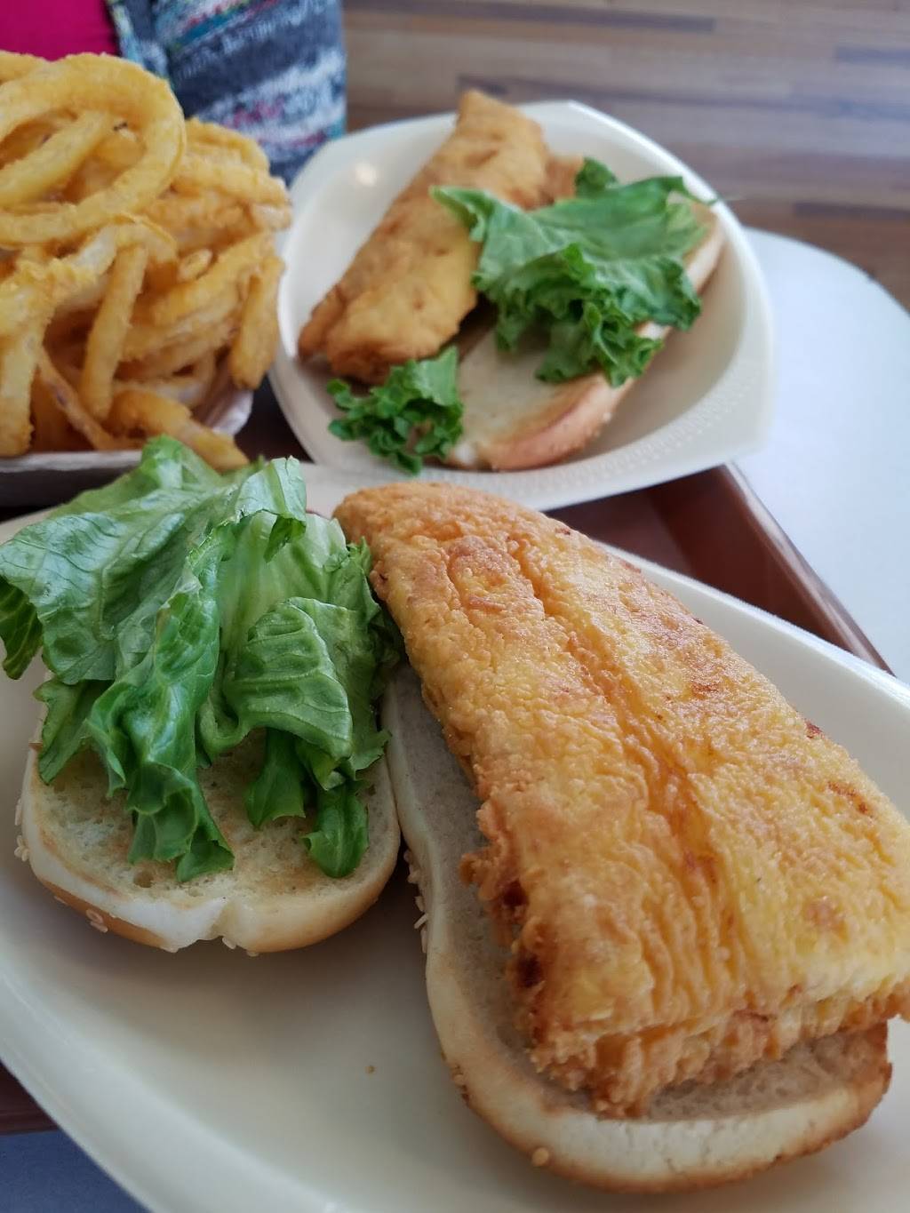 Cookes Seafood | restaurant | 1 S Orleans Rd, Orleans, MA 02653, USA | 5082555518 OR +1 508-255-5518