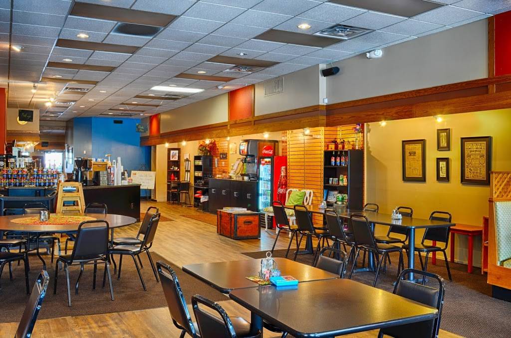 Seasons Coffee & Bistro | restaurant | 105 S Main St, Bryan, OH 43506, USA | 4196368300 OR +1 419-636-8300