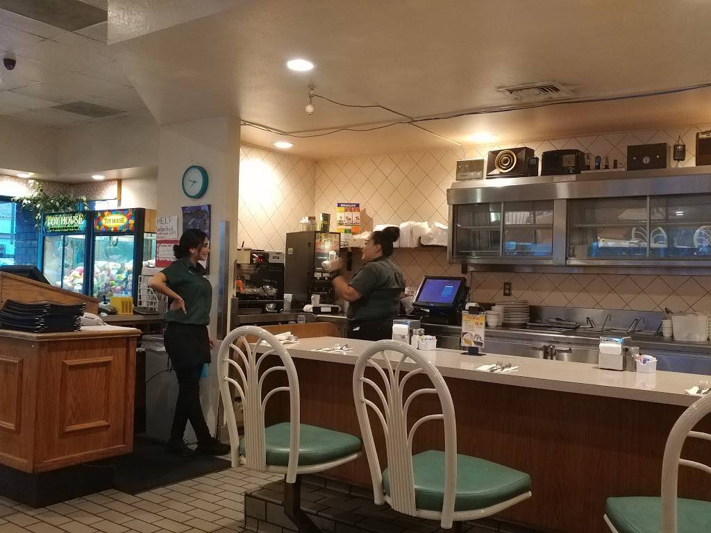 Spires Restaurant | restaurant | 15733 Hawthorne Blvd, Lawndale, CA 90260, USA | 3106449593 OR +1 310-644-9593