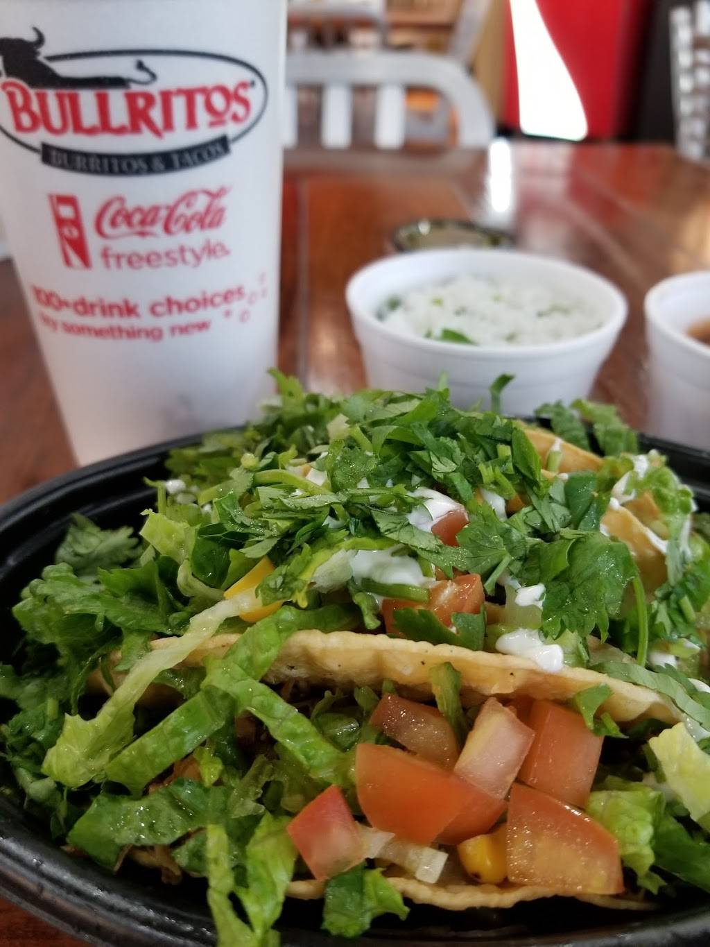 Bullritos La Porte | restaurant | 2617 Underwood Rd, La Porte, TX 77571, USA | 2818427900 OR +1 281-842-7900