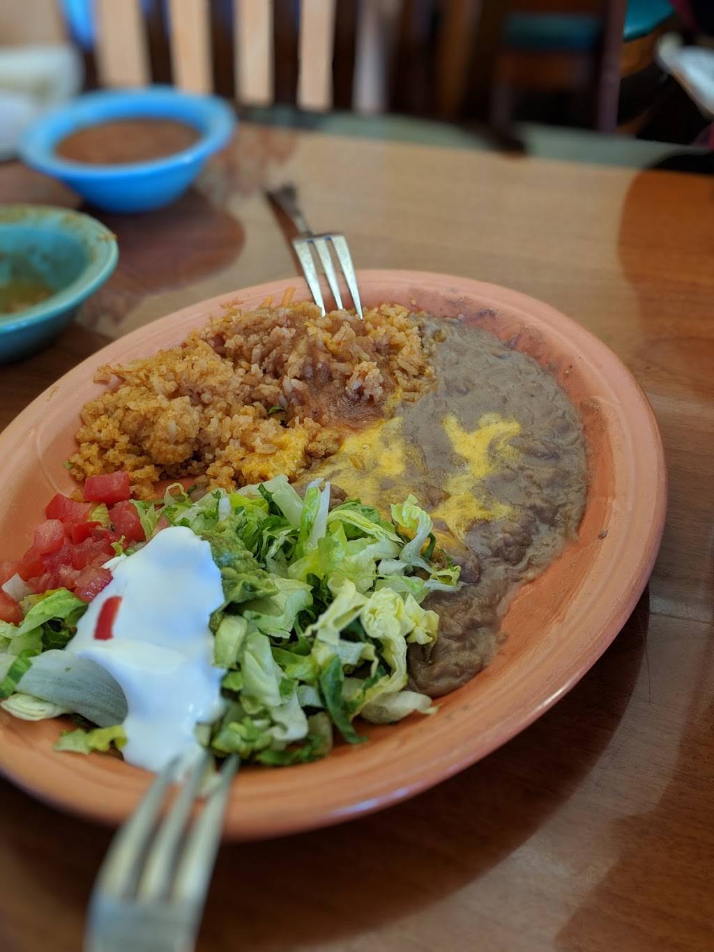 Saritas The Original | restaurant | 21 Soledad Dr, Monterey, CA 93940, USA | 8313500555 OR +1 831-350-0555