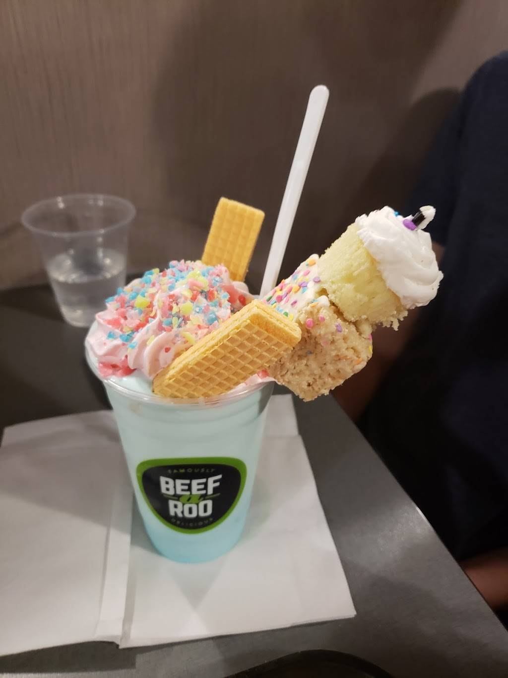 Beef-A-Roo | restaurant | 6593 Lexus Dr, Rockford, IL 61108, USA | 8152296600 OR +1 815-229-6600