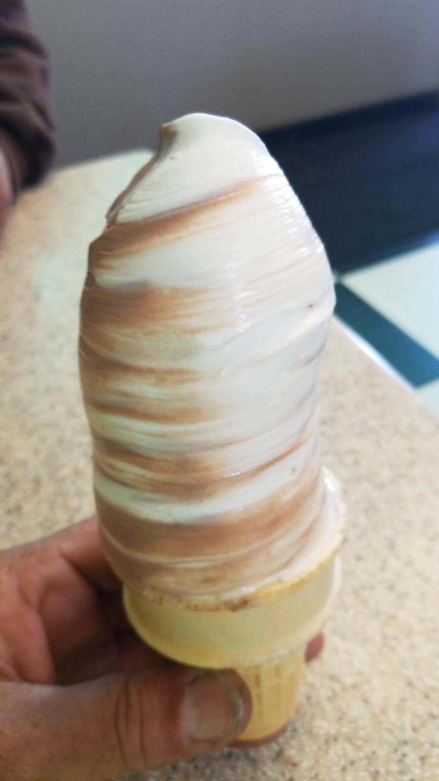 Buds Jolly Kone | restaurant | 455 Antelope Blvd, Red Bluff, CA 96080, USA | 5305273320 OR +1 530-527-3320