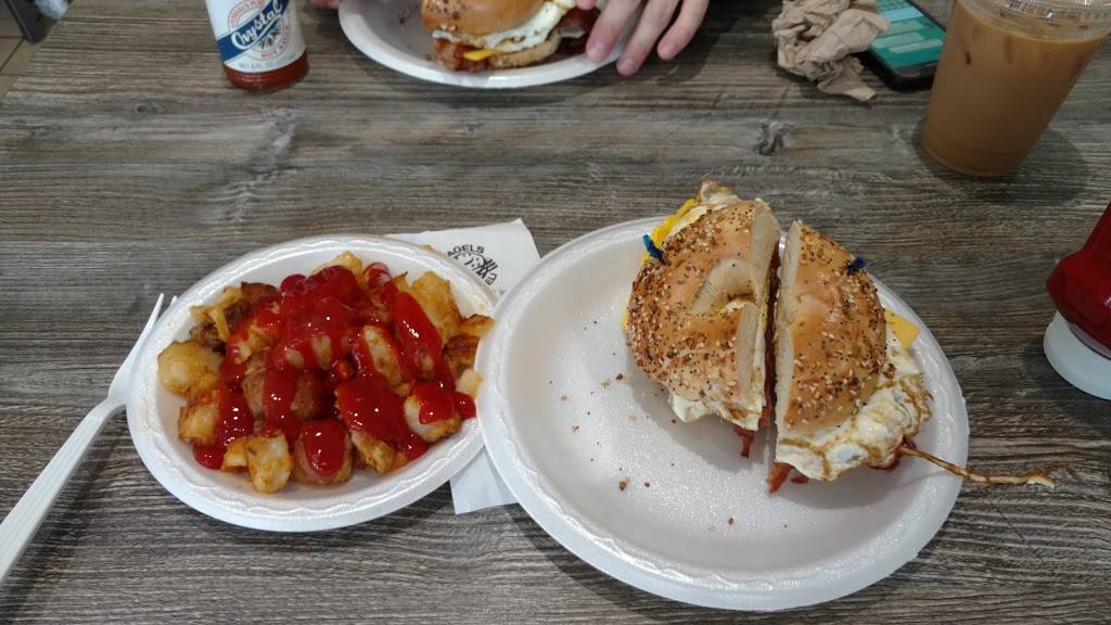 Bagels With Deli | bakery | 1732 S Federal Hwy, Delray Beach, FL 33483, USA | 5612794799 OR +1 561-279-4799