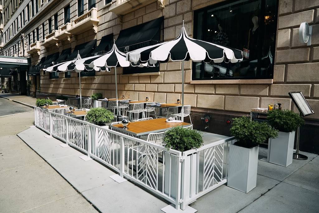 The Lunchroom at SPACE 519 | restaurant | 200 E Chestnut St, Chicago, IL 60611, USA | 3127511519 OR +1 312-751-1519