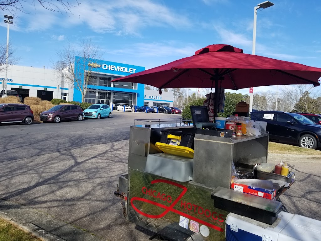 Chicago J Hotdogs | meal takeaway | 2912 N Main St, Fuquay-Varina, NC 27526, USA | 9193489405 OR +1 919-348-9405