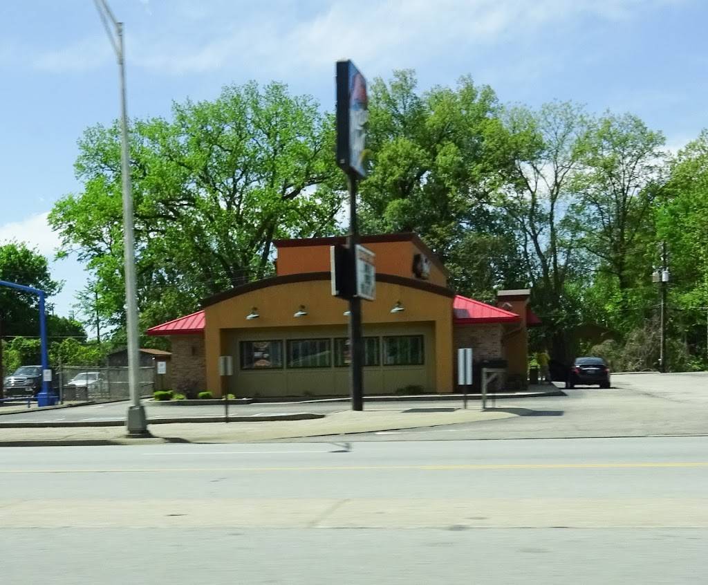 Pizza Hut | meal takeaway | 2041 US-41 N, Henderson, KY 42420, USA | 2708274141 OR +1 270-827-4141