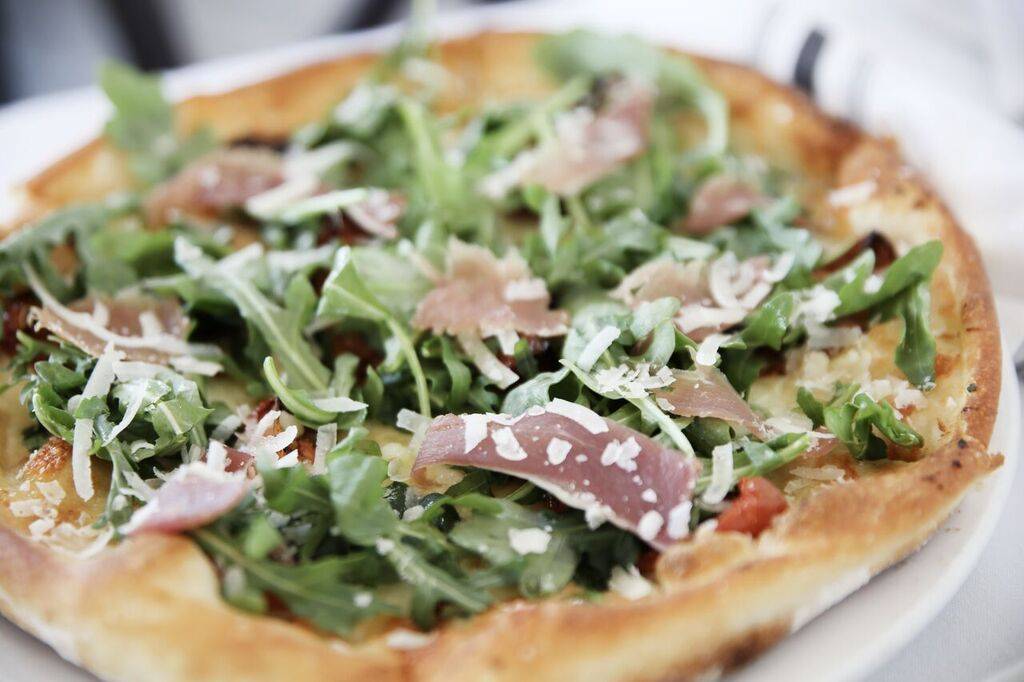 Pizza Nova | meal delivery | 5050 N Harbor Dr, San Diego, CA 92106, USA | 6192260268 OR +1 619-226-0268