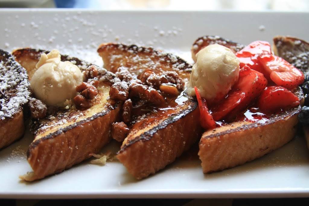 Batter & Berries | restaurant | 2748 N Lincoln Ave, Chicago, IL 60614, USA | 7732487710 OR +1 773-248-7710