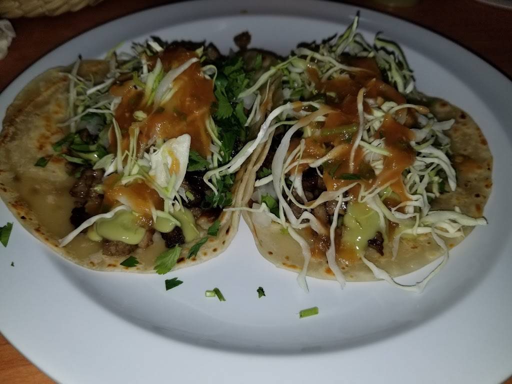 Cenaduria Lupita | restaurant | 3141-3199 E Aire Libre Ave, Phoenix, AZ 85032, USA | 6024947777 OR +1 602-494-7777