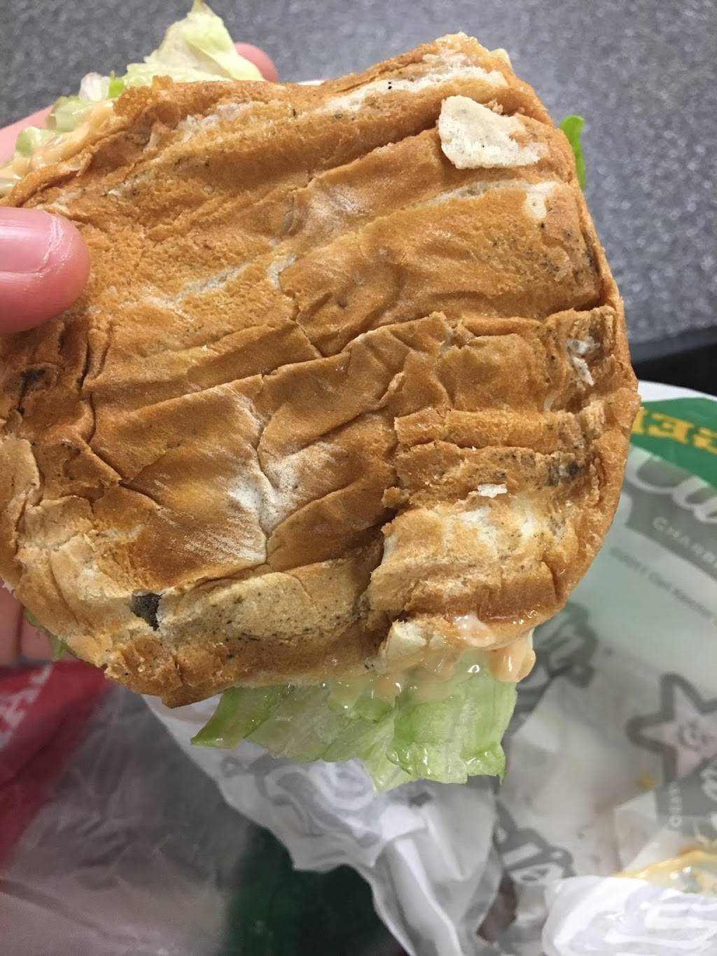 Carls Jr. | restaurant | 2343 E Bell Rd, Phoenix, AZ 85022, USA | 6024829869 OR +1 602-482-9869