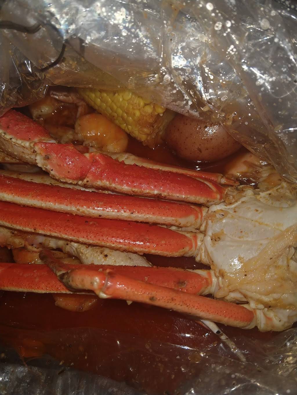 Red Crab - Juicy Seafood | restaurant | 852 Saxon Blvd, Orange City, FL 32763, USA | 3862185736 OR +1 386-218-5736