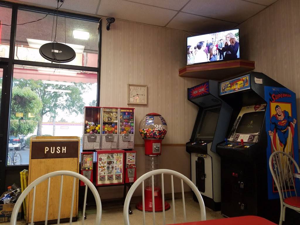 Classic Burgers | restaurant | 3408 Northgate Blvd # 1, Sacramento, CA 95834, USA | 9169231111 OR +1 916-923-1111