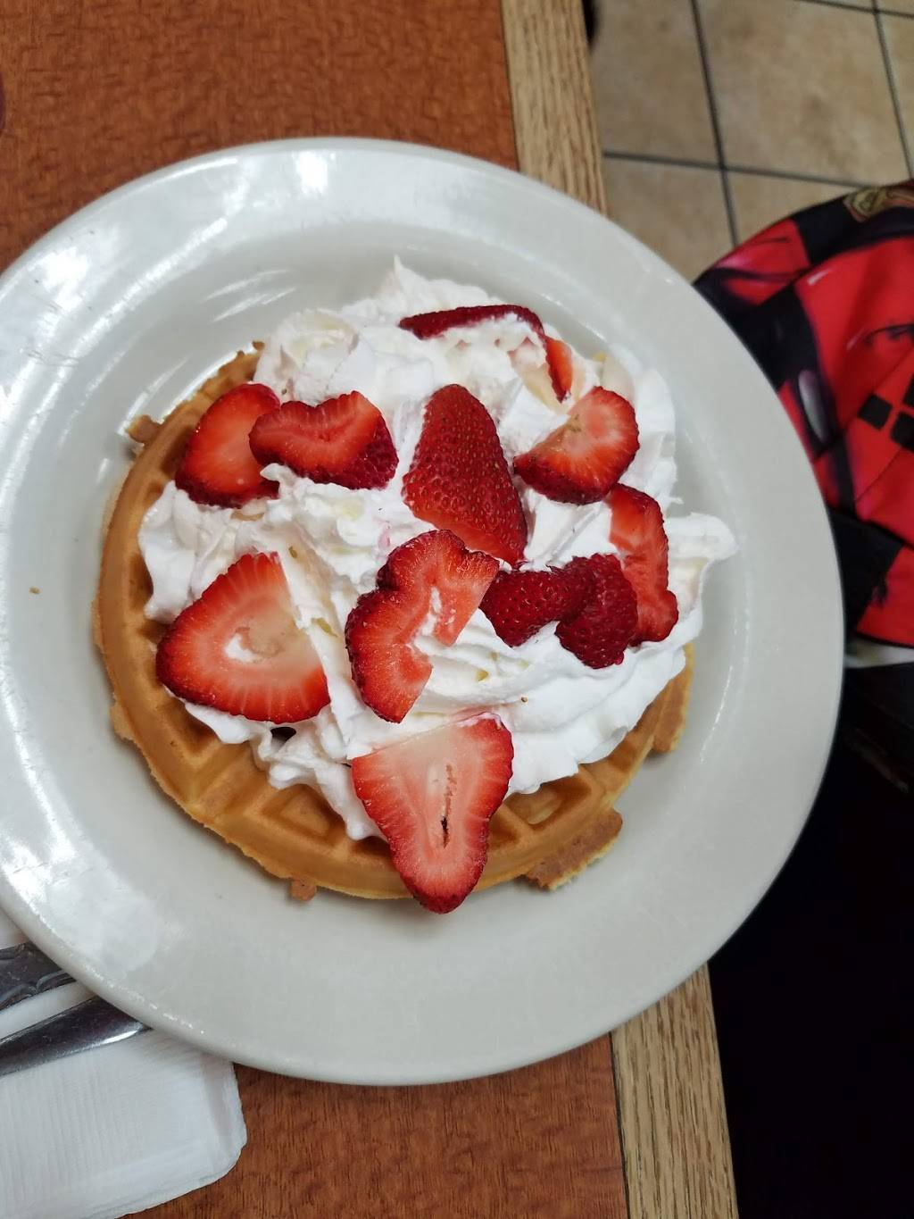 J.K. & Sons | restaurant | 801 Broadway, Brooklyn, NY 11206, USA | 7187822366 OR +1 718-782-2366