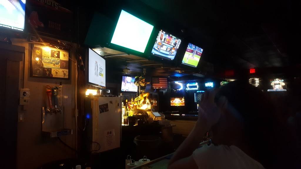 Lighthouse Seafood | restaurant | 101 N Country Club Rd, Lake Mary, FL 32746, USA | 4073302425 OR +1 407-330-2425