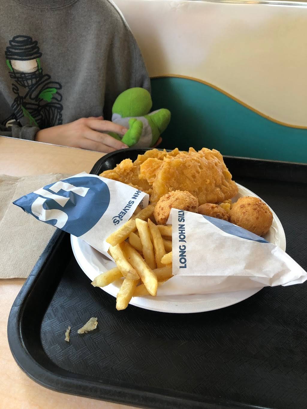 A&W Restaurant | restaurant | 4561 Western Center Blvd, Fort Worth, TX 76137, USA | 8175005795 OR +1 817-500-5795