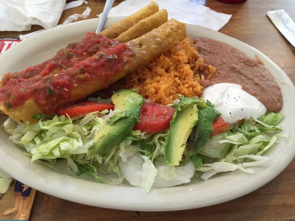 Taqueria Chapala | restaurant | 2101 E Cesar Chavez St, Austin, TX 78702, USA | 5123200308 OR +1 512-320-0308