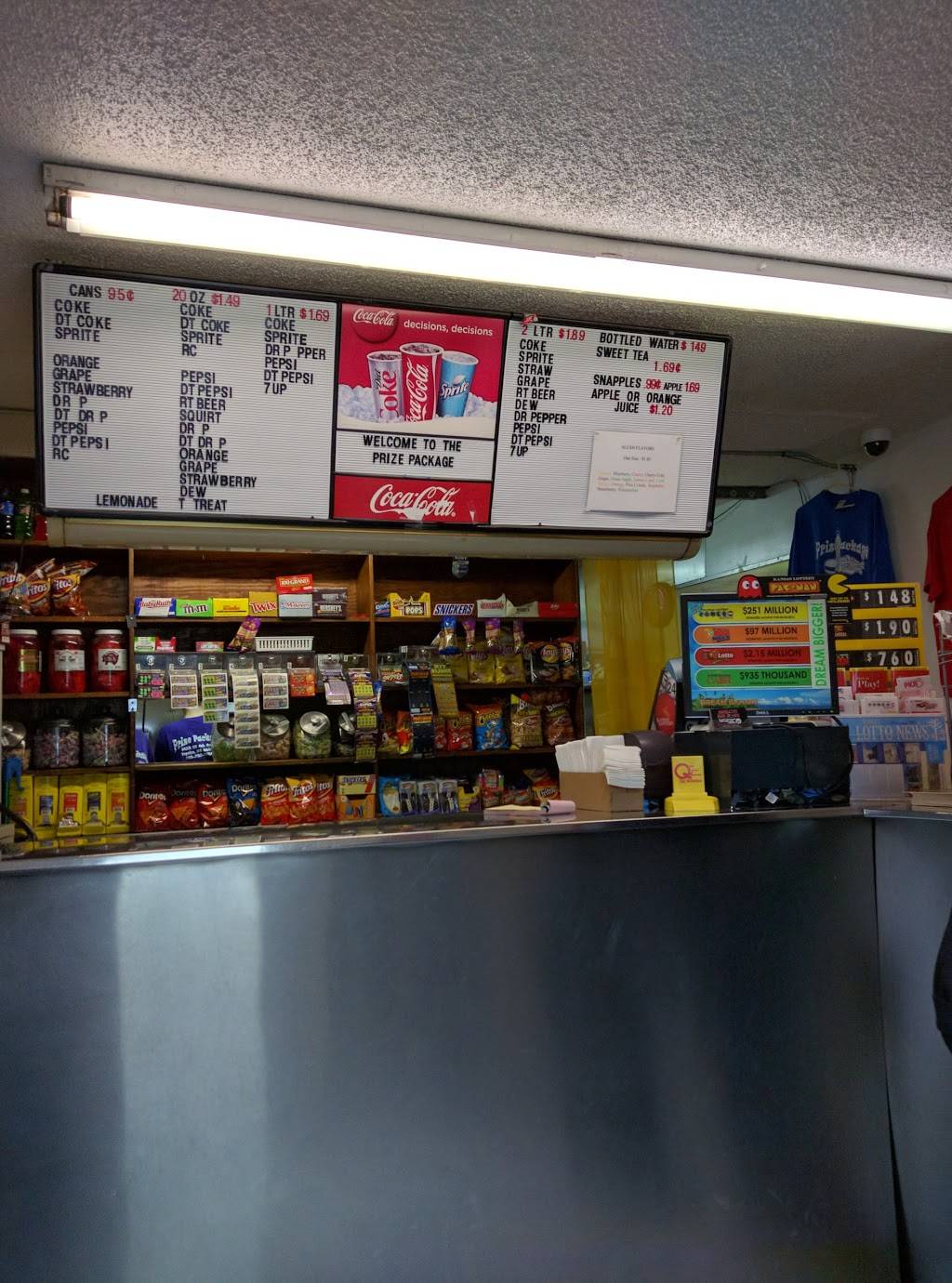 Prize Package Store | restaurant | 1420 SE 6th Ave, Topeka, KS 66607, USA | 7852325764 OR +1 785-232-5764
