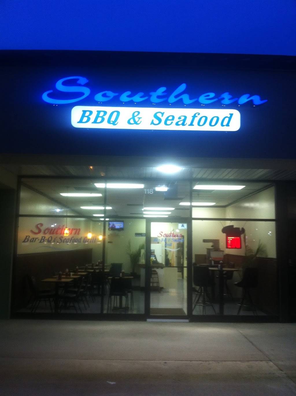 Southern Seafood & Catering | restaurant | 5101 Ashley Phosphate Rd, North Charleston, SC 29418, USA | 8437670107 OR +1 843-767-0107