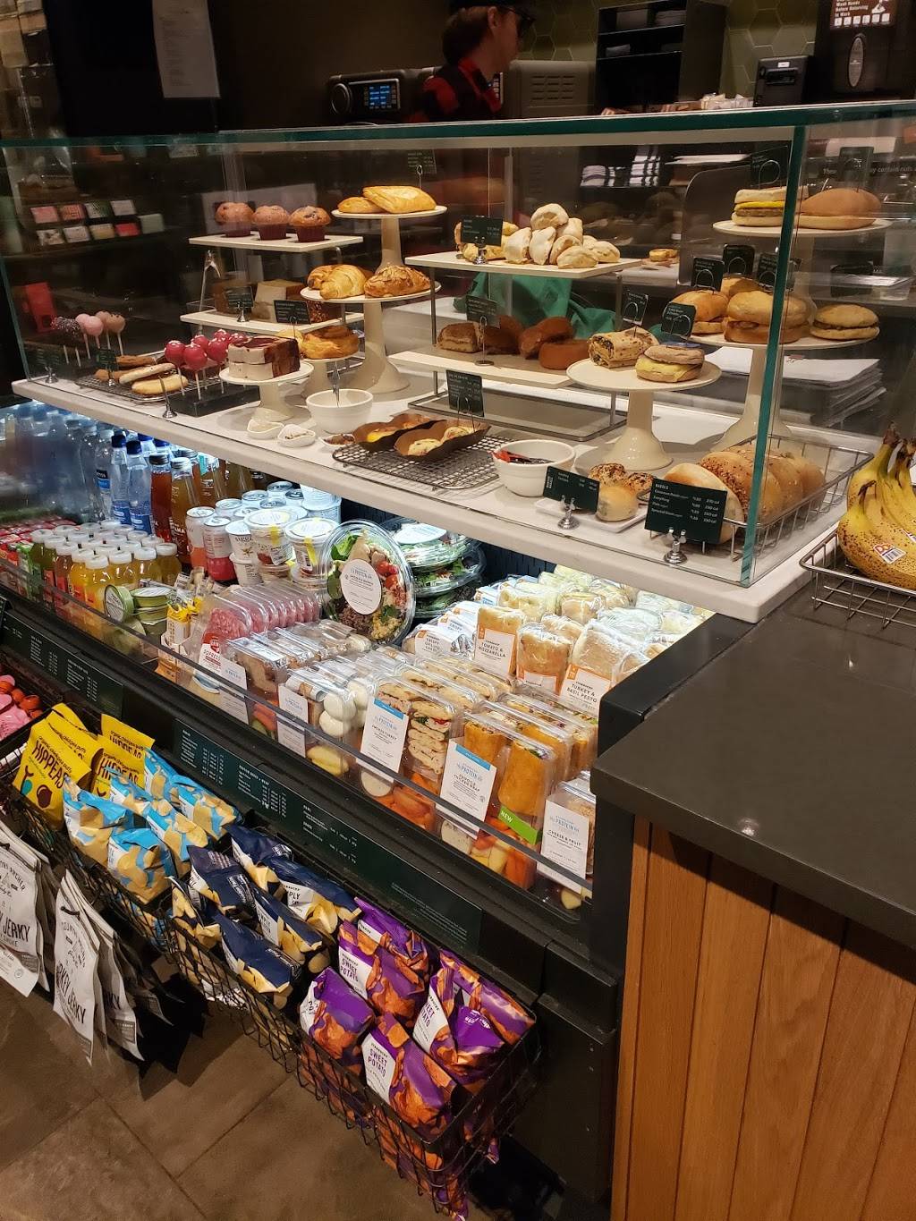 Starbucks | cafe | 60 Bedford St, Lexington, MA 02420, USA | 7818631189 OR +1 781-863-1189