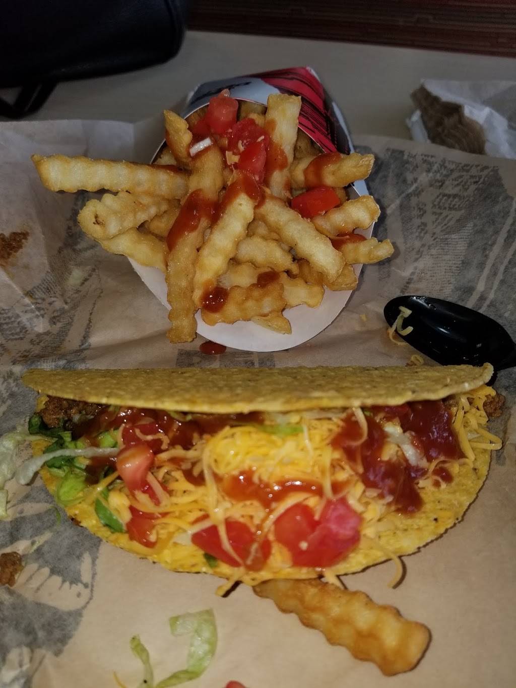 Del Taco | meal takeaway | 4926 E Chandler Blvd, Phoenix, AZ 85048, USA | 4807858365 OR +1 480-785-8365