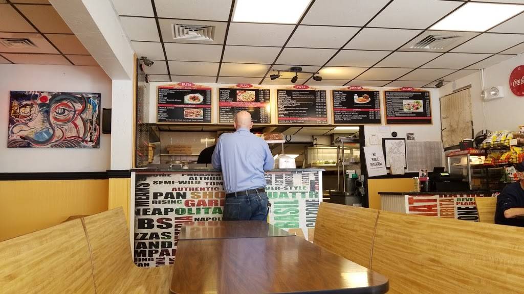 Hamilton House of Pizza | restaurant | 40 Railroad Ave, South Hamilton, MA 01982, USA | 9784683955 OR +1 978-468-3955