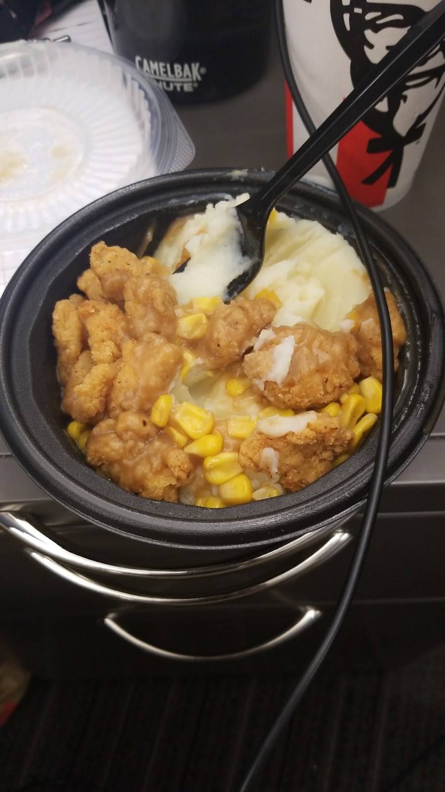 KFC | restaurant | 2851 W Henrietta Rd, Rochester, NY 14623, USA | 5854247050 OR +1 585-424-7050