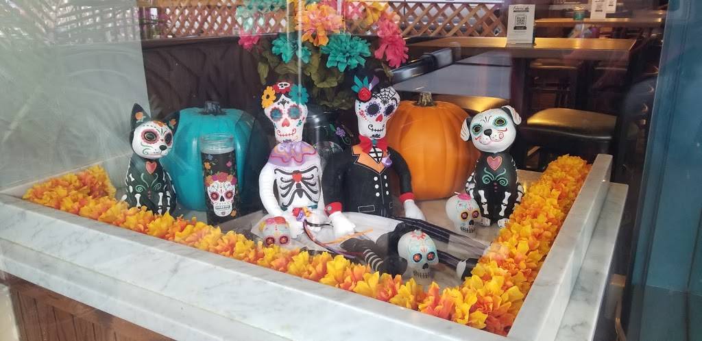 Federicos Fresh Mex Cuisine | restaurant | 851 Higuera St, San Luis Obispo, CA 93401, USA | 8054393890 OR +1 805-439-3890