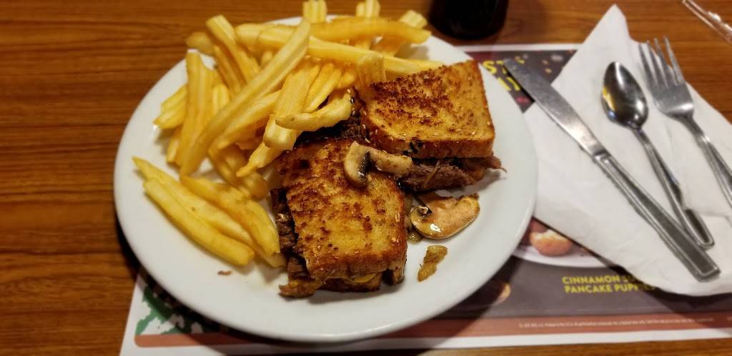 Dennys | restaurant | 16751 E 32nd Ave, Aurora, CO 80011, USA | 3033447196 OR +1 303-344-7196