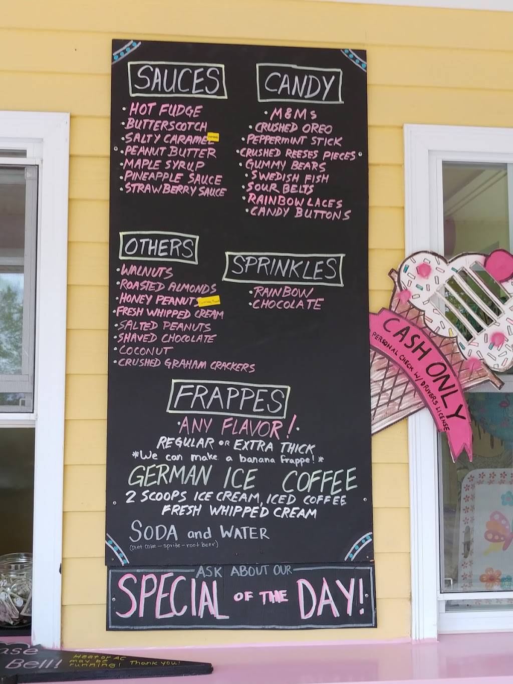 Sugar & Ice Creamery | meal takeaway | 146 Calef Hwy, Barrington, NH 03825, USA | 6033351140 OR +1 603-335-1140