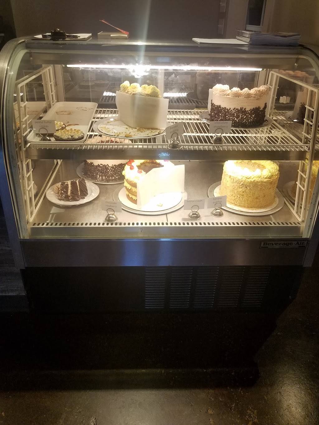 Catch Seafood | restaurant | 411 W Main St, Lexington, SC 29072, USA | 8033592979 OR +1 803-359-2979