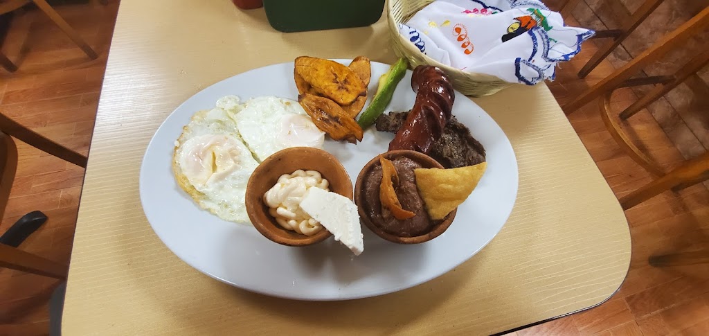 Tradicion catracha | restaurant | 3001 NW 7th St, Miami, FL 33125, USA | 3057668912 OR +1 305-766-8912