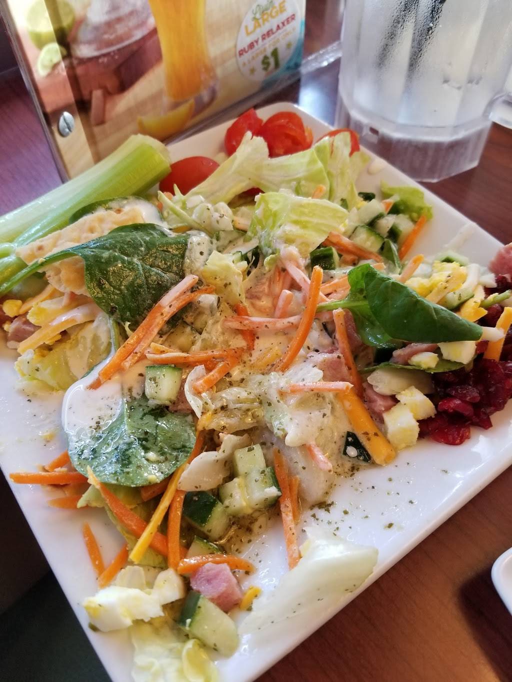 Ruby Tuesday | restaurant | 580 Al Henderson Blvd, Savannah, GA 31419, USA | 9129200128 OR +1 912-920-0128