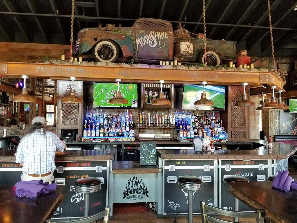 The Rock Wood Fired Pizza | restaurant | 2300 E Lamar Blvd, Arlington, TX 76006, USA | 8172006881 OR +1 817-200-6881