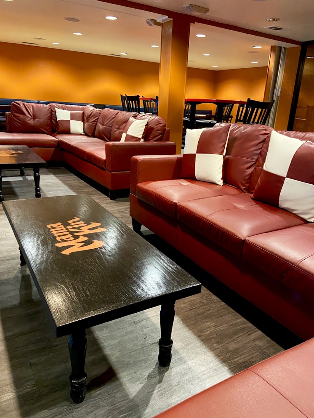 Mama Kin | restaurant | 374 S 1st St, San Jose, CA 95113, USA | 4086649303 OR +1 408-664-9303