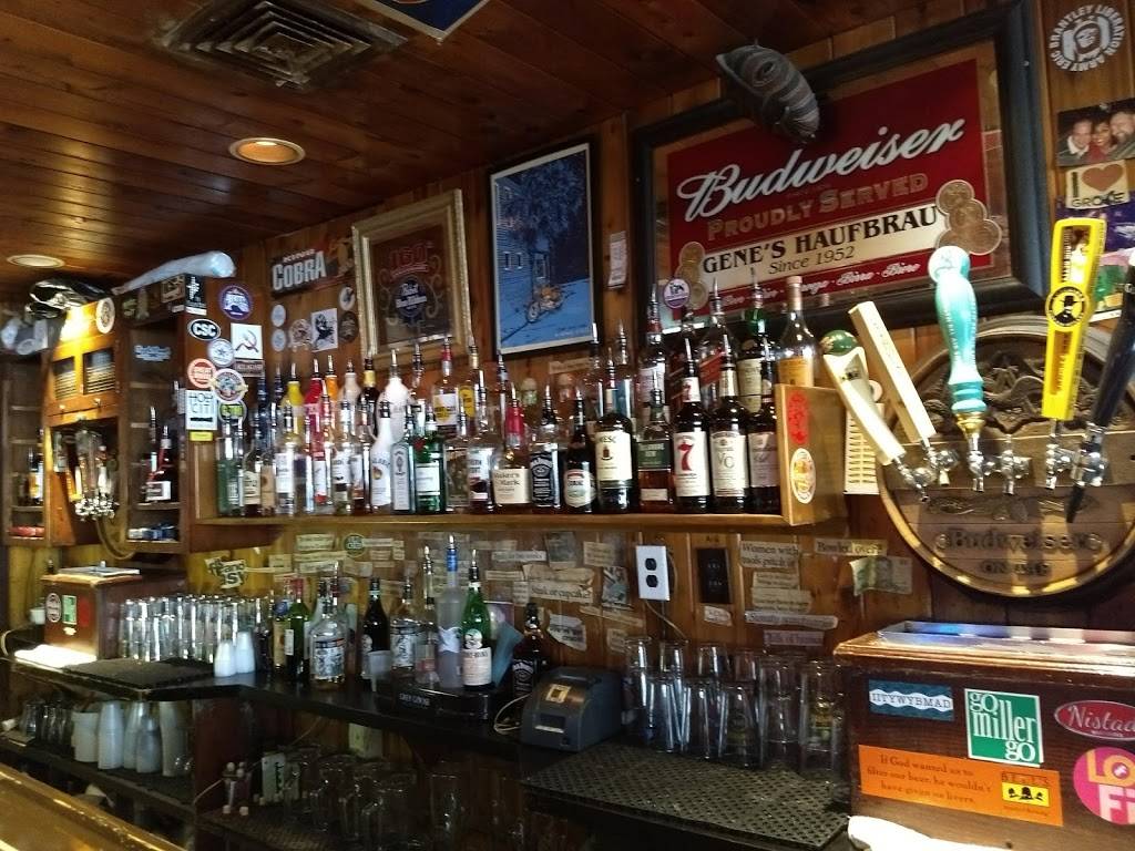 Genes Haufbrau | restaurant | 817 Savannah Hwy, Charleston, SC 29407, USA | 8432254363 OR +1 843-225-4363