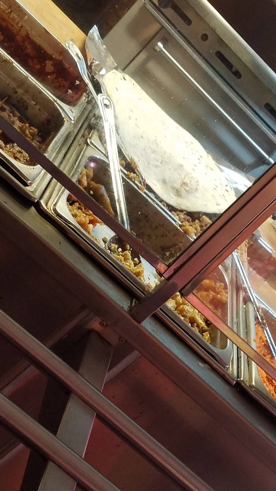 Super Burro | restaurant | 5819 Dyer St, El Paso, TX 79904, USA | 9155624028 OR +1 915-562-4028