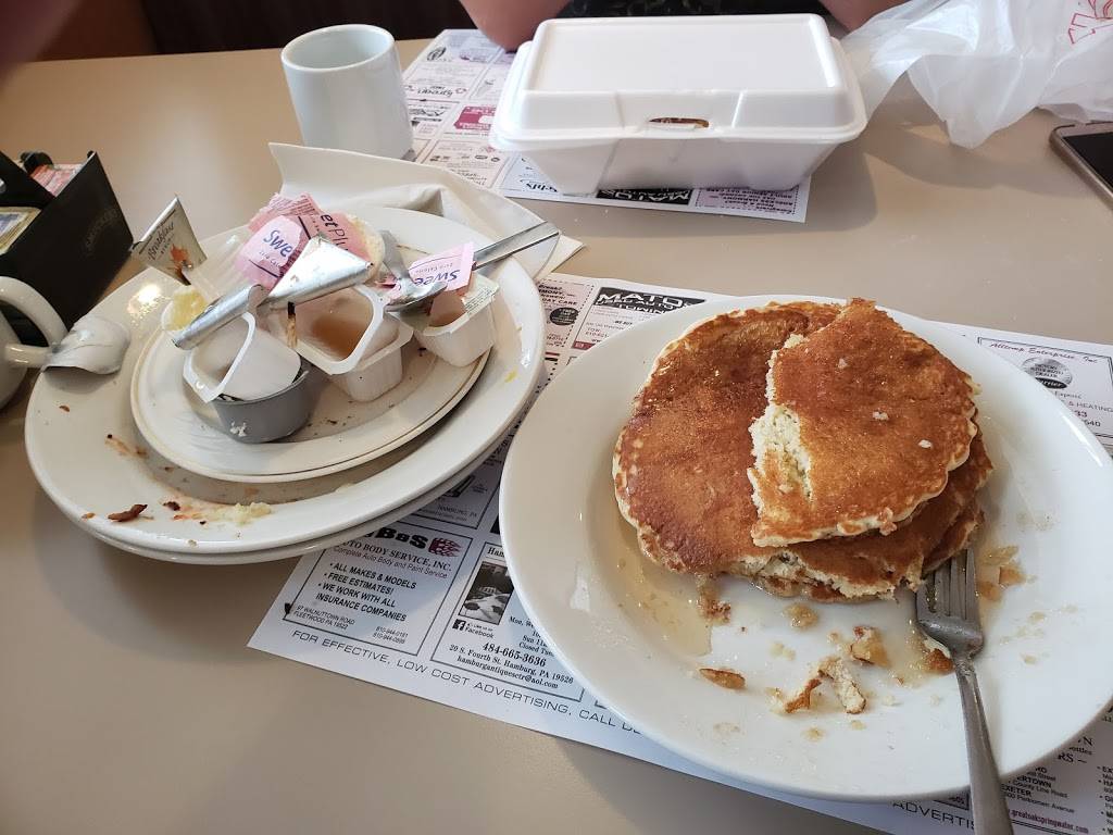 Queen City Family Restaurant | restaurant | 100 Lancaster Ave, Reading, PA 19611, USA | 6103761888 OR +1 610-376-1888